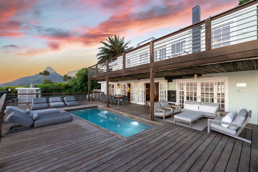 6 Bedroom Property for Sale in Camps Bay Western Cape